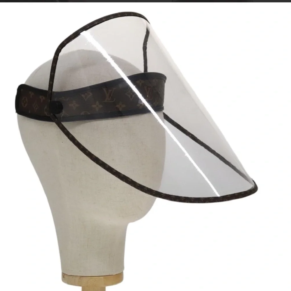 LOUIS VUITTON Monogram fish fryer Covid hate protector Viger LV Shield Sun Visor